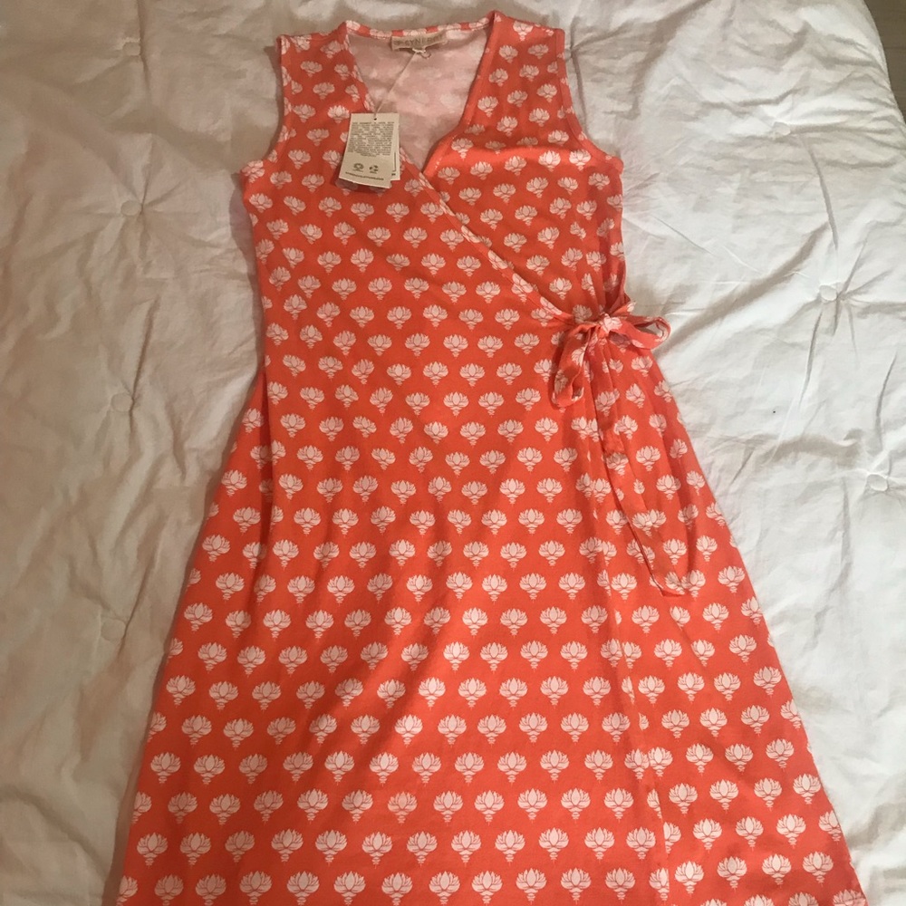 ‼️BRAND NEW Synergy Dress ‼️